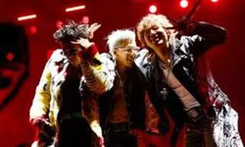 Lý do vé BIGBANG ở Hà Nội "đắt xắt ra miếng" nhưng vẫn khiến dân tình phát cuồng