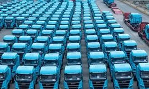 Dây chuyền lắp ghép xe chỉ mất 5 phút, nhưng chuẩn bị hệ sinh thái đi kèm mất tới 9 tháng: Nước đi đáng sợ của xe tải điện Trung Quốc