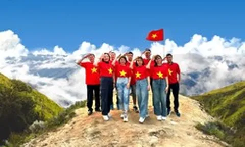 Không phải Sa Pa, 'thiên đường săn mây' Việt Nam lần đầu được thế giới gọi tên: Sánh vai Nhật Bản