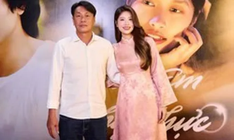 Hoa hậu Thiên Ân báo tin vui