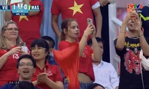 Cô gái lọt camera khi Xuân Son ghi bàn ở Mỹ Đình: Tưởng khán giả vô danh, ai ngờ là bạn gái Nguyễn Tài Lộc