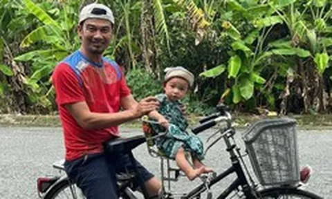 Nam nghệ sĩ đình đám bỏ TP.HCM, về quê ở cùng vợ kém 26 tuổi trong nhà cấp bốn 35m2 vẫn hạnh phúc