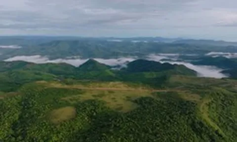 Không phải Sa Pa, đây là nơi mát mẻ quanh năm, nhiệt độ trung bình chỉ hơn 20 độ C: Nằm trên độ cao 700m, tương lai có thể có khu du lịch rộng tới 1800ha
