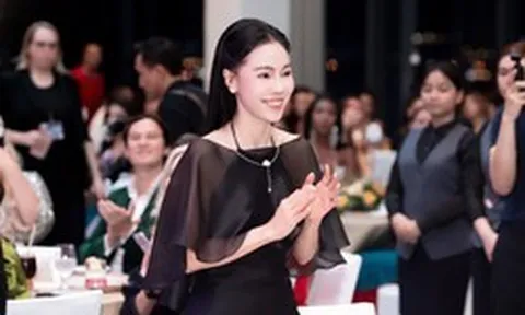 Tối 31/8, CEO Phạm Kim Dung có hành động "gây sốt"