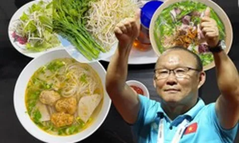 HLV Park Hang Seo và loạt bữa ăn ngập món Việt