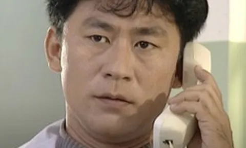 Nam NSND là thạc sĩ nói thẳng: "Không thể nghĩ mình học nhiều, trình độ cao hơn mà đòi nhiều tiền hơn"