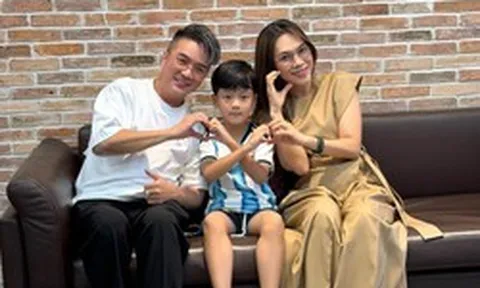Đàm Vĩnh Hưng mang con đến nhà Mỹ Tâm
