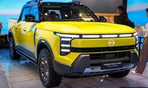 Tin xe 8/9: Nissan Navara Pro PHEV lộ diện, iCaur V27 về Việt Nam