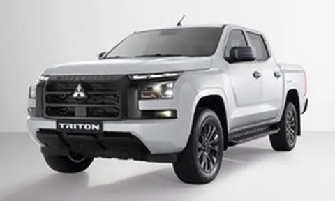 Tin xe 15/9: Mitsubishi Triton thêm bản Premium, Hyundai Custin 2027 lộ diện