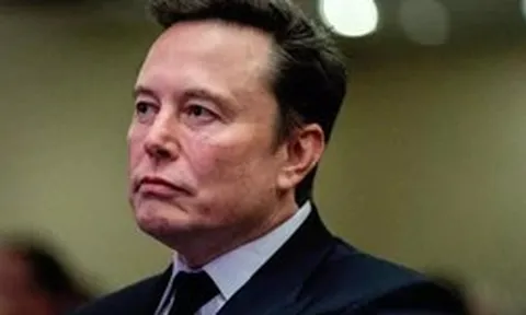 Elon Musk sống ở đâu, sao không ngủ ở nhà?