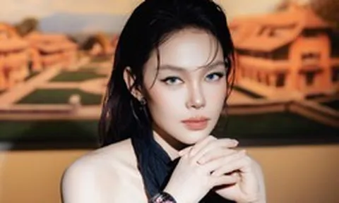 Ca sĩ Việt ngồi vài phút đút túi cả tỷ đồng, lấy chồng đại gia được cưng như bà hoàng