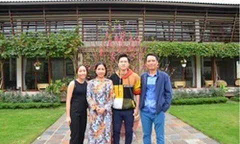 Thu nhập của Thủ khoa Nhạc viện khiến cả Việt Nam xuống tóc, sống trong biệt phủ 13000m2