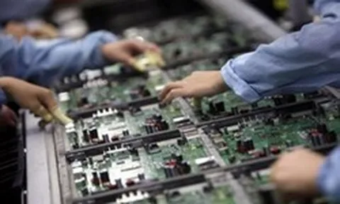 Một công ty ngoại lạ mặt vừa xuất hiện tại Việt Nam, chuẩn bị làm 17 triệu linh kiện điện tử mỗi năm