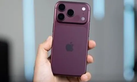 Ai chê cứ chê, iPhone 18 Pro Max vẫn liên tục “cháy hàng”