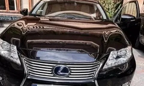Xe Lexus từng đấu giá 'ế' của bà Trương Mỹ Lan có chủ mới