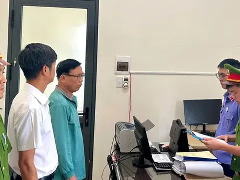 Vụ cấp 'sổ đỏ' cho cá nhân trên đất quy hoạch công viên: Khởi tố nguyên phó chủ tịch huyện