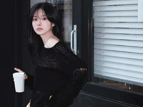 Nhịn ăn để dành tiền mua sắm cho bằng người ta
