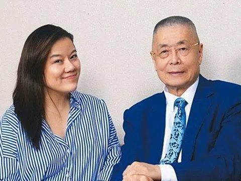 "Ngưu Ma Vương" U90: Hạnh phúc bên vợ kém 37 tuổi và con trai 2 tuổi