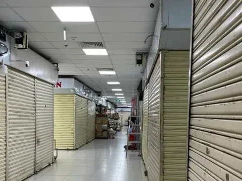 Mấu chốt quan trọng đằng sau việc tiểu thương đóng cửa hàng loạt