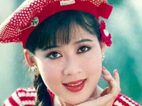 'Nữ hoàng ảnh lịch' có cát-sê hơn 10 cây vàng, từng bị nhầm là vợ Lý Hùng