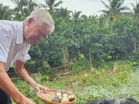 Tận thấy món đặc sản 'ngọc ẩn mình' rất lạ ở bên cồn
