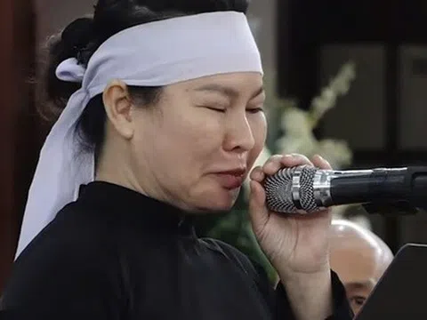 Vợ cố diễn viên Quý Bình nghẹn ngào: Bình ơi, sao bao nhiêu tội lỗi trút lên hết em vậy!