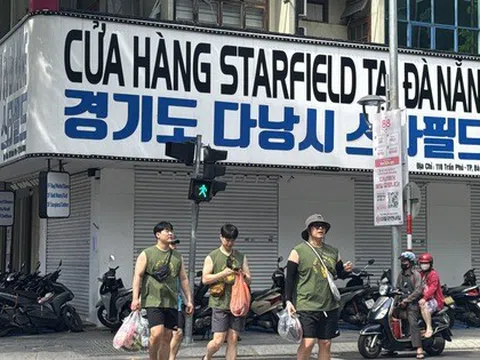 Cảnh tượng khó tin tại tuyến phố du lịch Đà Nẵng