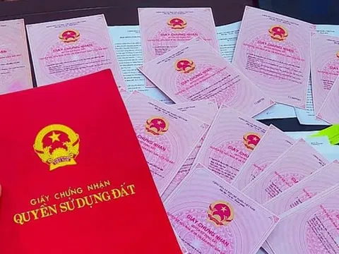 Khi sáp nhập địa giới hành chính: Người dân không cần điều chỉnh “sổ đỏ”