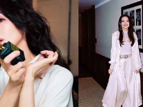 "Nữ thần không tuổi" Thư Kỳ, từ "vịt con xấu xí" nay vẫn khiến netizen ngỡ ngàng vì nhan sắc thật ở tuổi 49