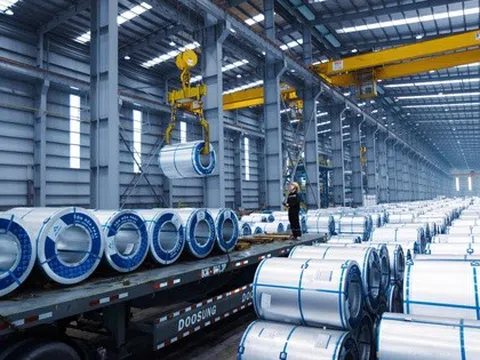 Lãnh đạo Hòa Phát muốn ‘gom’ 400.000 cổ phiếu HPG