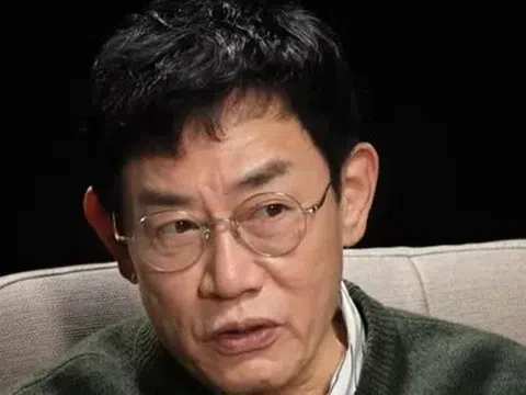 Ông trùm giải trí bị bắt