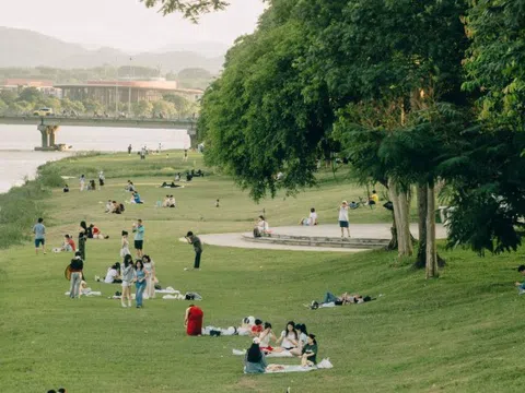 Tấm ảnh không tin nổi là Huế, dân tình rần rần săn lùng địa chỉ "đẹp như phim" này