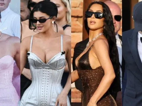 Đám cưới tỷ phú Jeff Bezos: Kim Kardashian - Kylie Jenner sexy "ná thở", Leonardo DiCaprio cúi gằm mặt khác thường