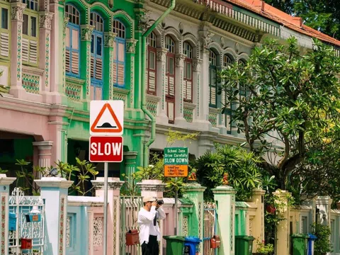 "Tung hoành" Singapore bằng xe buýt: Có đáng thử?