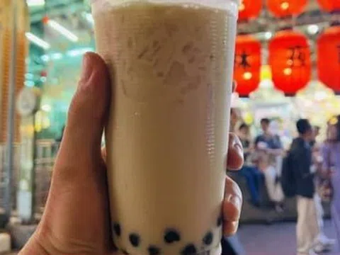 Nữ ca sỹ phải bỏ nghề, họng đau như dao cắt do nghiện trà sữa