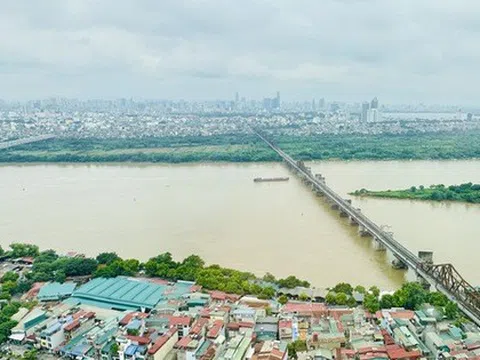 Tạo điều kiện thuận lợi để Thành phố Hà Nội triển khai phát triển trục sông Hồng