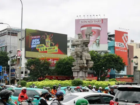 TPHCM xây cầu vượt thép ở 3 điểm giao thông 'nghẹt thở'