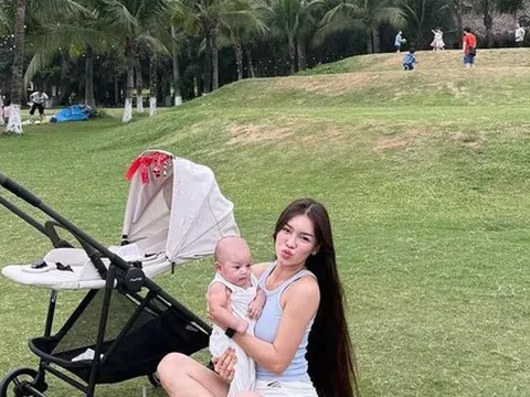 Chia sẻ của Hot mom Yến Xuân khiến các mẹ nghẹn ngào: Đúng là có con rồi mới hiểu lòng cha mẹ!