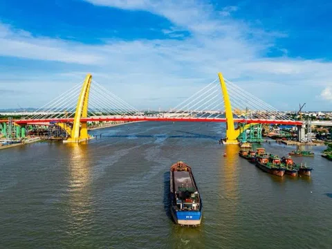 Cầu Hoàng Gia – Biểu tượng mới “vẽ lại” trung tâm Hải Phòng sau sáp nhập