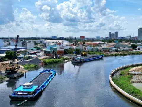 Dự án cải tạo kênh dài nhất TP.HCM: Công trường vắng lặng, nhiều gói thầu ì ạch