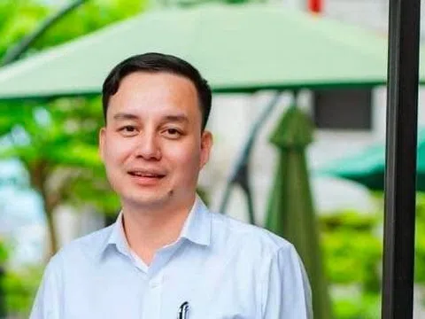 Chủ khách sạn hỗ trợ gia đình nạn nhân vụ lật tàu ở Hạ Long xúc động: "Hàng trăm người tìm đến trong đêm"