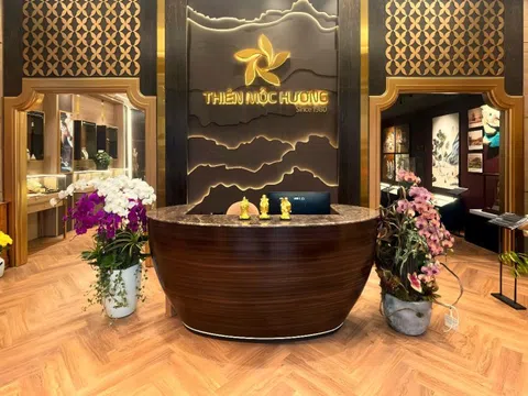 Thiên Mộc Hương mở “Gallery Trầm”: Dấu ấn Heritage Luxury tại Việt Nam