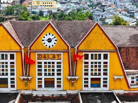 Nhà ga đường sắt gần 100 tuổi độc nhất vô nhị ở Việt Nam