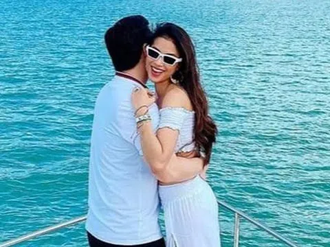 Phạm Hương lên tiếng về chồng là đại gia ở Mỹ giữa loạt nghi vấn bất thường