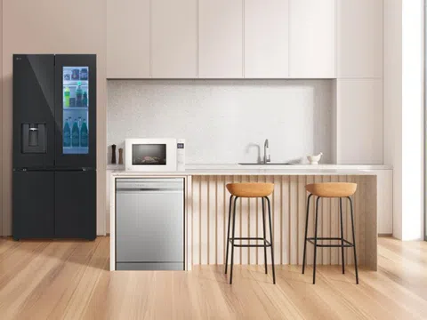 Tủ lạnh LG InstaView™ “cốc cốc” đúng insight người dùng
