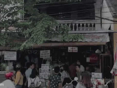 Khách Tây nhận xét về 1 món của Việt Nam: Vừa rẻ vừa 'ngon nhất thế giới', chúng tôi ăn không biết chán