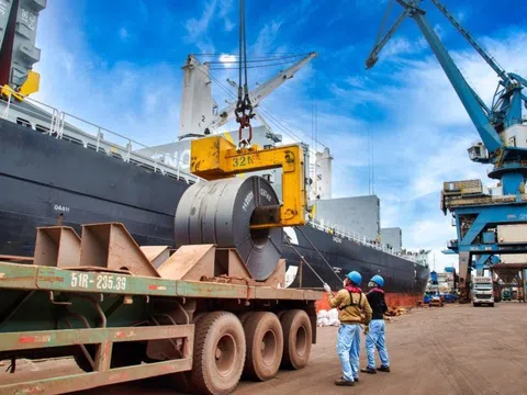 Lò cao số 1 của Hòa Phát Dung Quất 1 vận hành trở lại