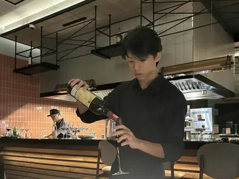 Chỉ với 1 bức ảnh mà Subeo – con trai duy nhất của Hồ Ngọc Hà và Cường Đô La khiến chị em phải thốt lên: Chuẩn xé truyện bước ra