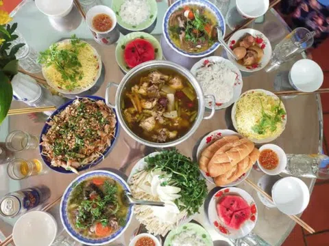 Một món đặc sản miền Tây có tên như... công trình xây dựng, ăn vào là "nhớ cả đời"