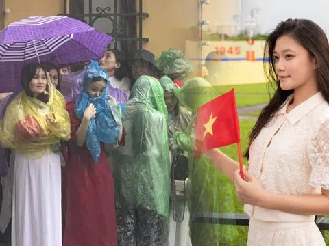 Hình ảnh trái ngược bất ngờ chỉ sau 10 phút ở Lăng Bác